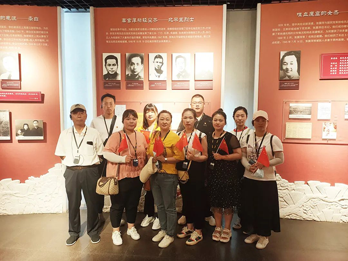 走進(jìn)革命圣地西柏坡，學(xué)習(xí)西柏坡精神