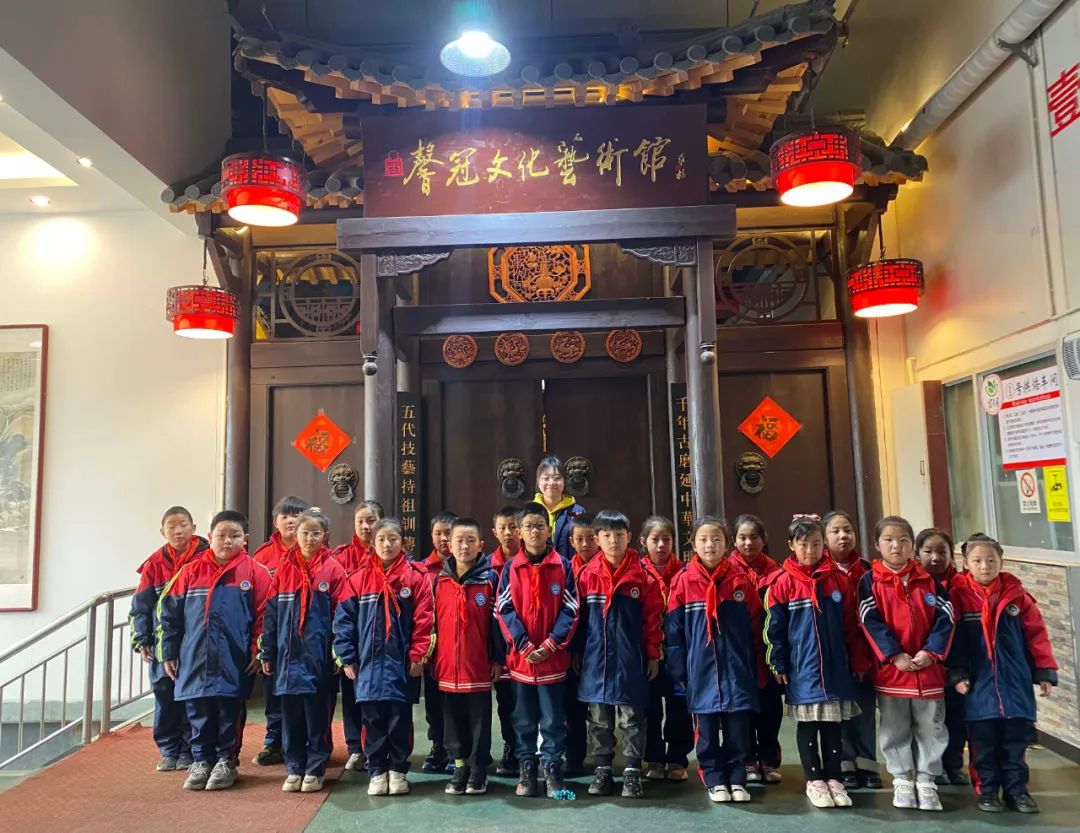 科普教育，薪火相傳